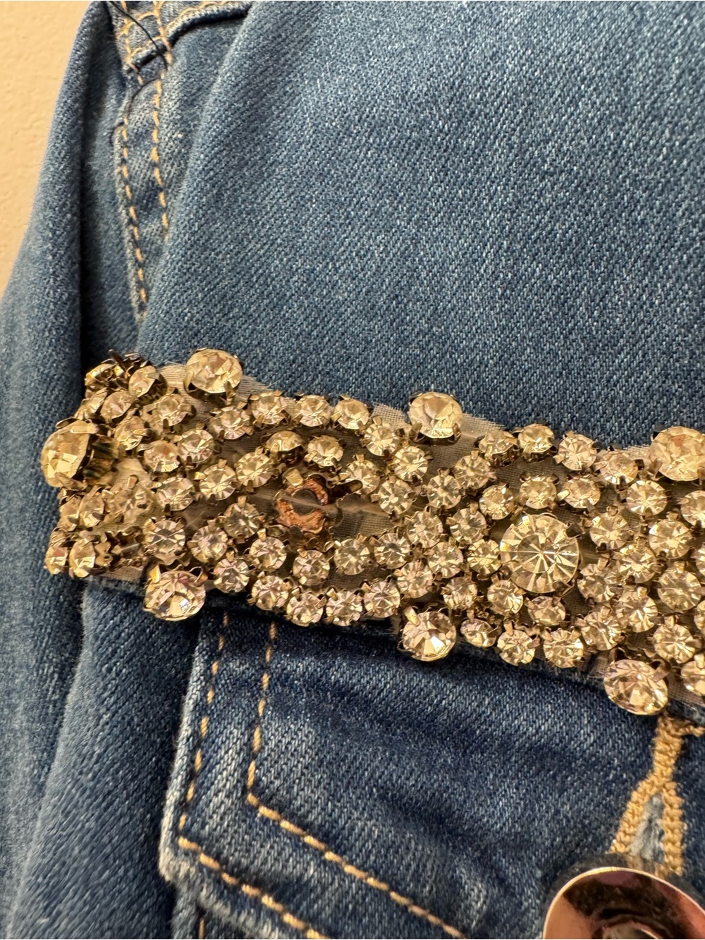 Jean jacket - Picture 3 of 6